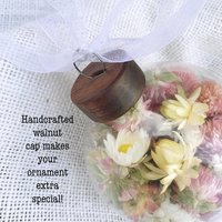 Personalized Name Ornament: Glass Ball with Custom Dried Flowers