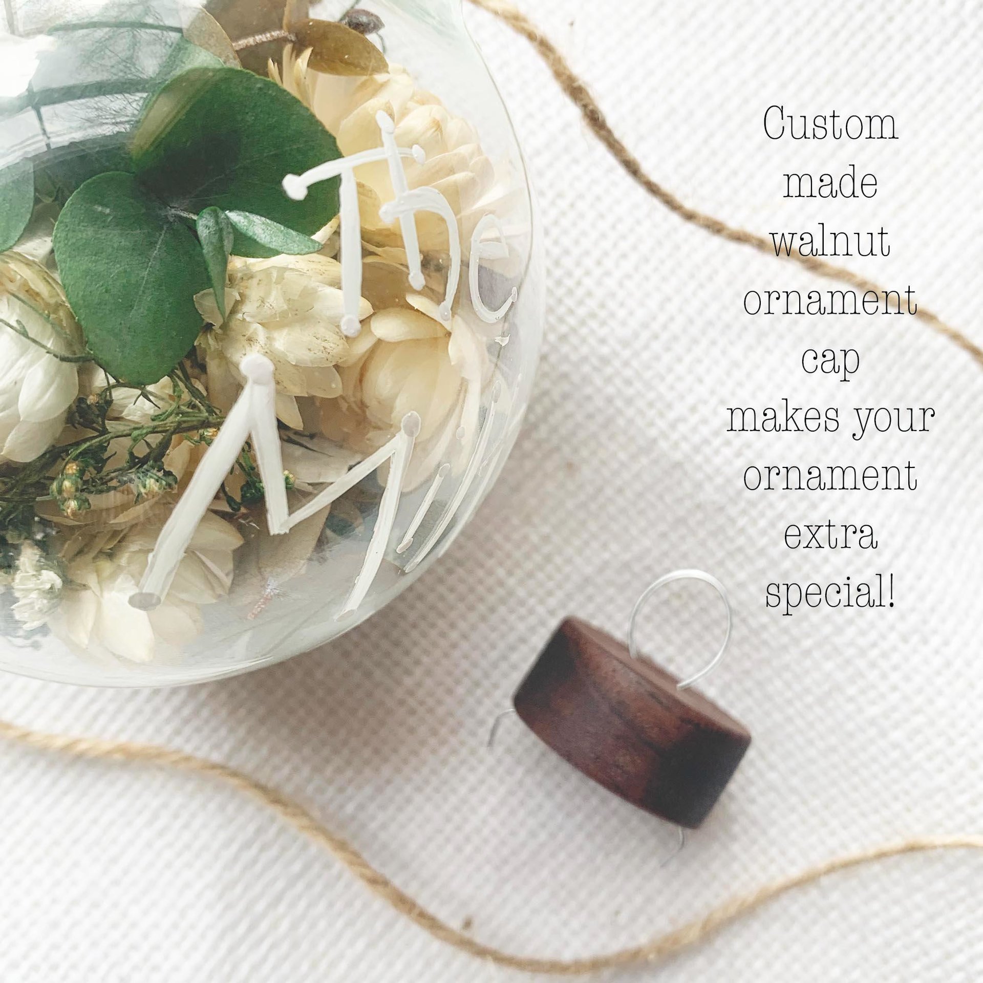 Wedding Flower Keepsake Ornament: DIY Personalized Ornament