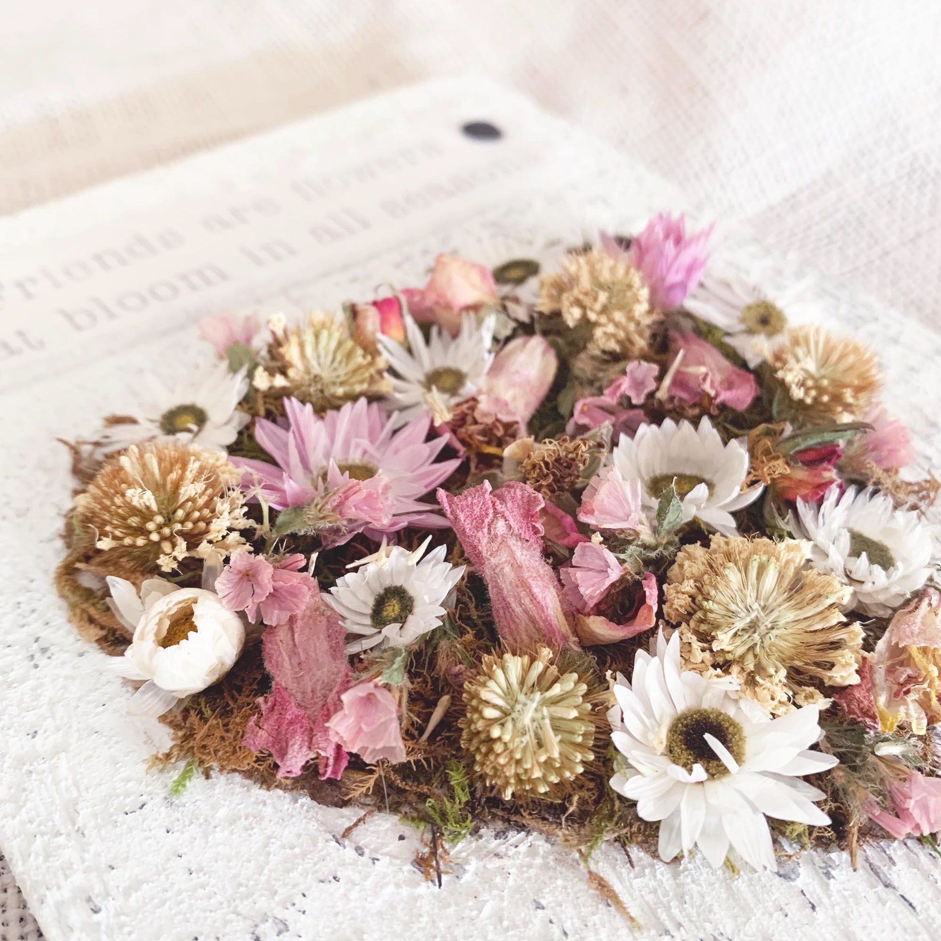 Galentines Craft Kit: Dried Flower DIY for Friendship Gift