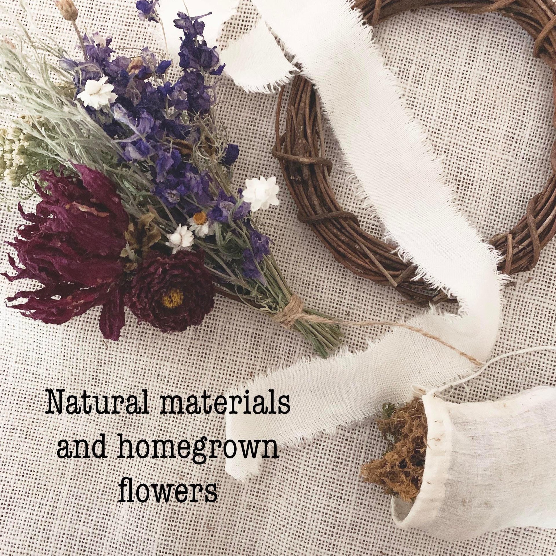 Americana Meadow Wreath Kit, DIY Dried Flower Craft, Rustic Red White & Blue Farmhouse Accent, Patriotic Decor