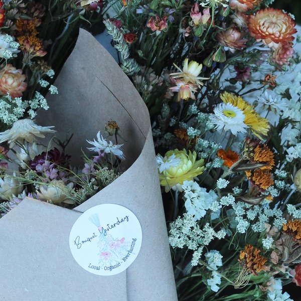 15" Large Dried Flower Bouquet