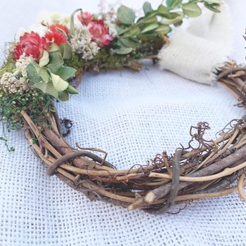 DIY Christmas Wreath Kit, Dried Flower Craft Night Kit, Mini Wreath for Holiday Candle Ring or Centerpiece Decor