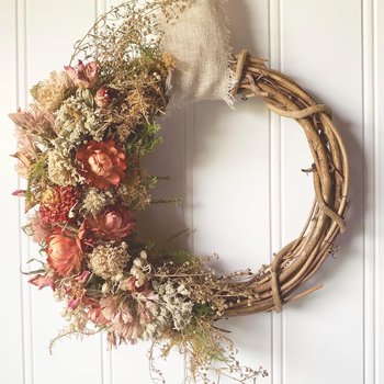 Apricot Glow 6" Dried Flower Wreath Kit | DIY Dried Flower Wreath | Farm-Grown Botanical Craft | Peach & Pink Cottage Decor